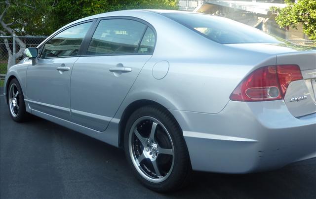 Honda Civic 2008 photo 2