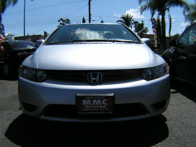 Honda Civic 2008 photo 2