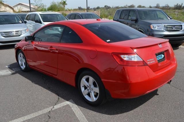 Honda Civic 2008 photo 2