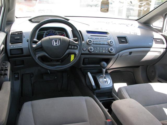 Honda Civic 2008 photo 2