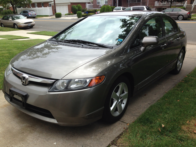 Honda Civic 2008 photo 2