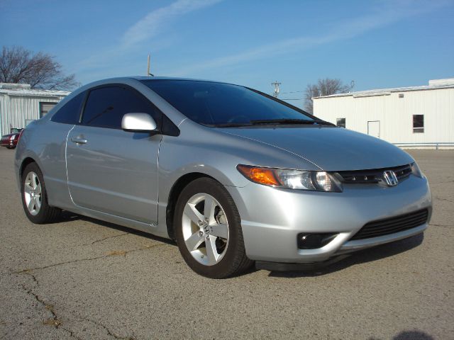 Honda Civic 2dr Reg Cab 120.5 WB Coupe