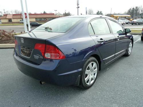 Honda Civic 2008 photo 2