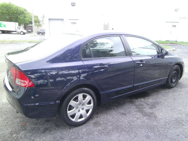 Honda Civic 2008 photo 2