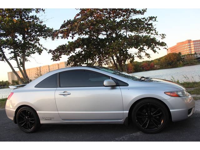 Honda Civic Grande Unspecified