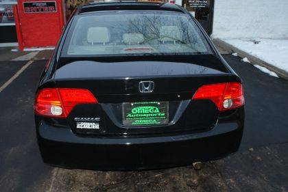 Honda Civic 2008 photo 2