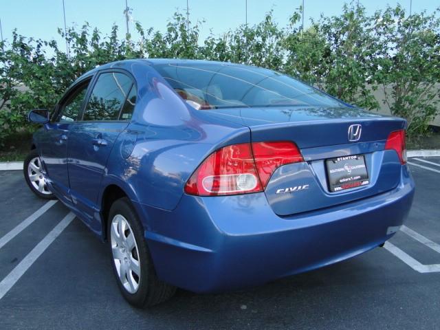 Honda Civic Elk Conversion Van Sedan