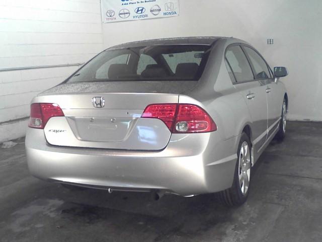 Honda Civic 2008 photo 2