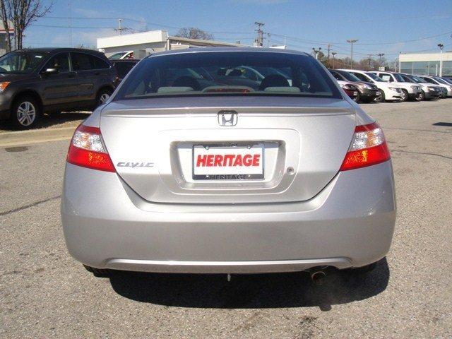 Honda Civic 2008 photo 3