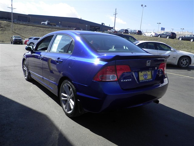 Honda Civic 2008 photo 2