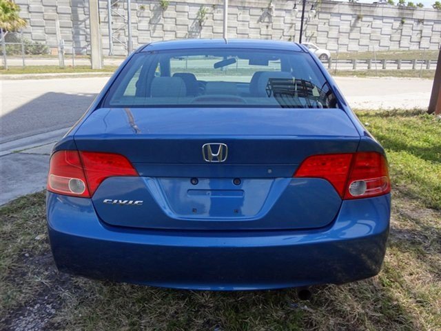 Honda Civic 2008 photo 3