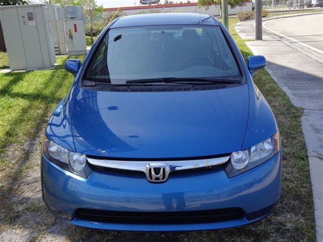 Honda Civic 2008 photo 4