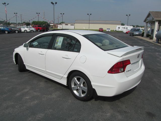 Honda Civic 2008 photo 2
