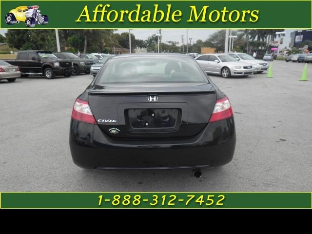 Honda Civic 2008 photo 4