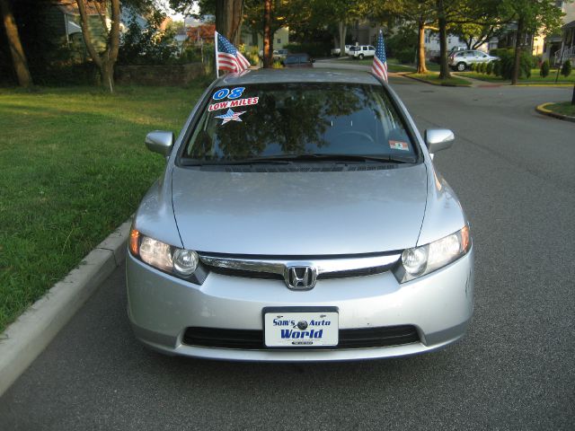 Honda Civic 2008 photo 2