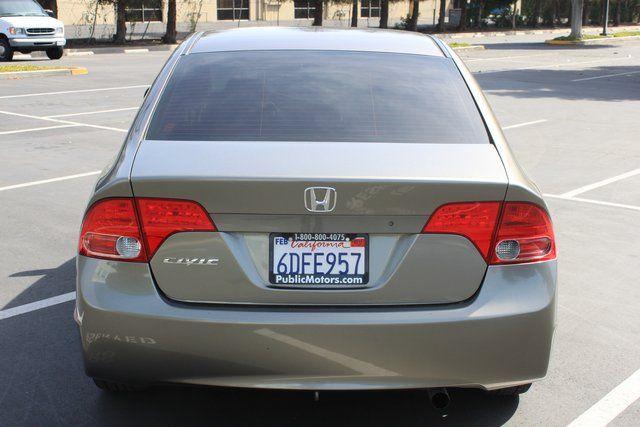 Honda Civic 2008 photo 2
