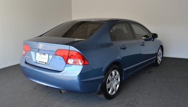 Honda Civic 2008 photo 2