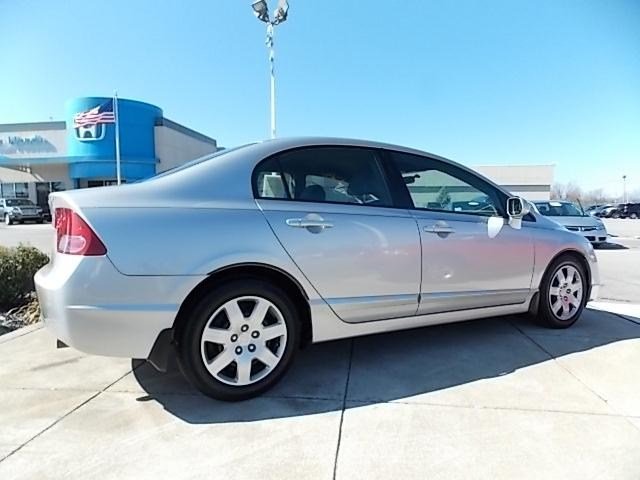 Honda Civic 2008 photo 2