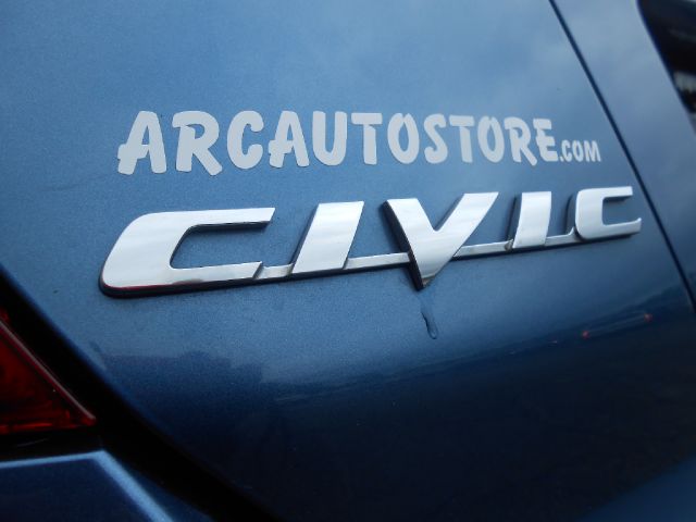 Honda Civic 2008 photo 2