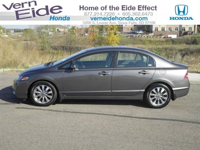 Honda Civic LS 2WD Sedan