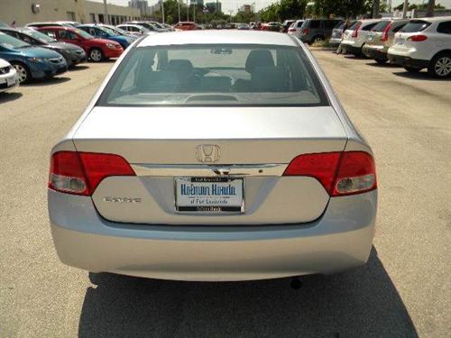 Honda Civic 2009 photo 1