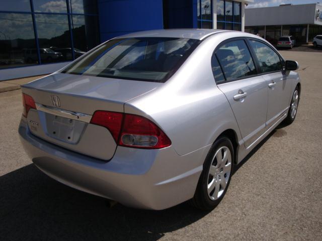 Honda Civic 2009 photo 2