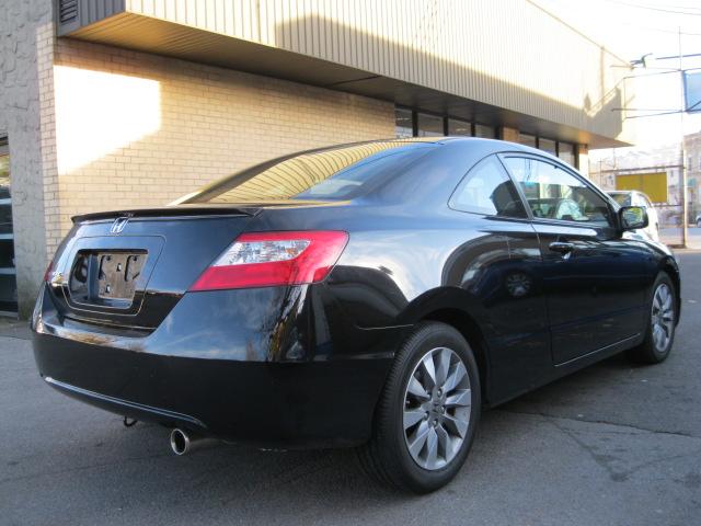 Honda Civic 2009 photo 2
