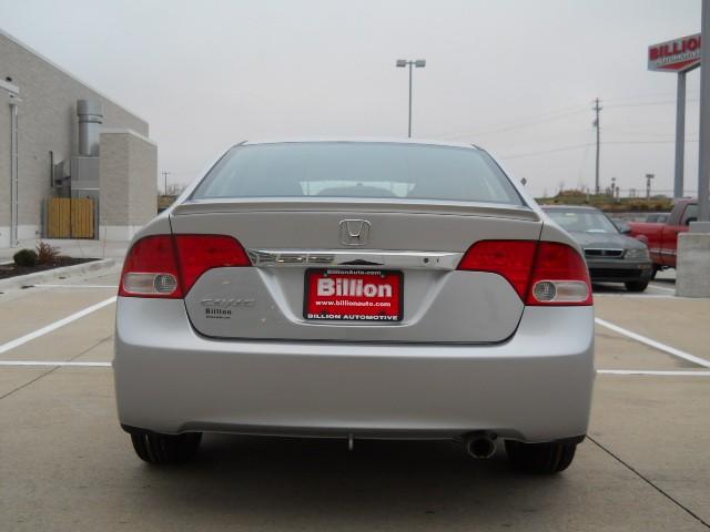 Honda Civic 2009 photo 2