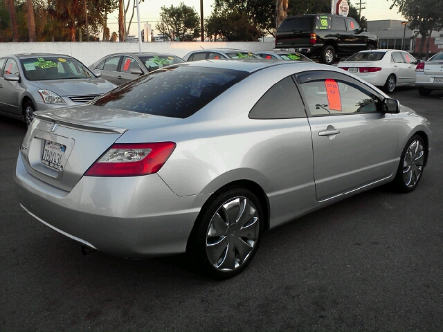 Honda Civic 2009 photo 2