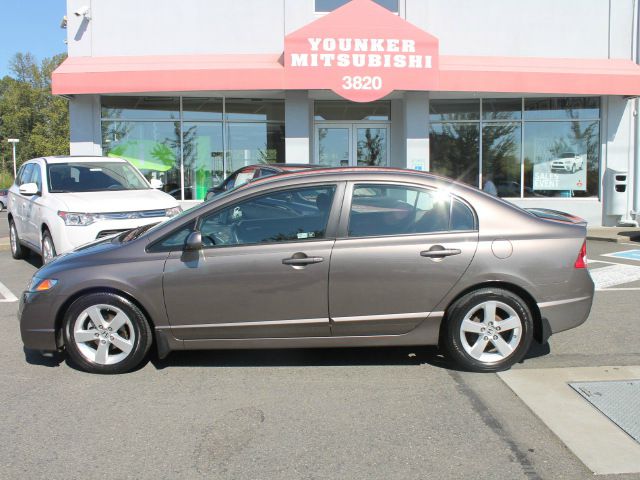 Honda Civic 2010 photo 1