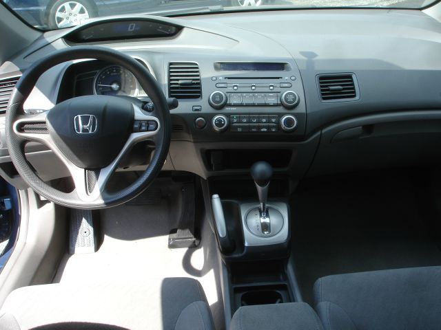Honda Civic 2010 photo 4