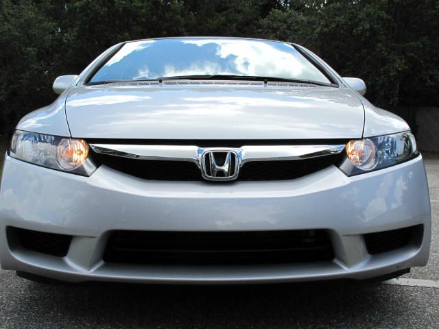 Honda Civic 2010 photo 3