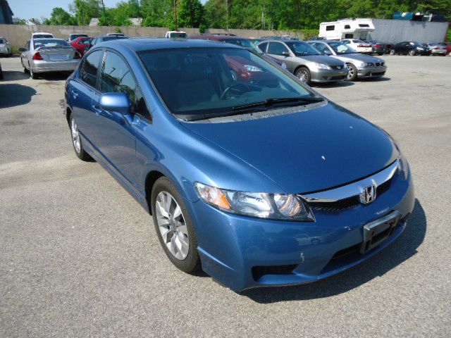 Honda Civic 2010 photo 1