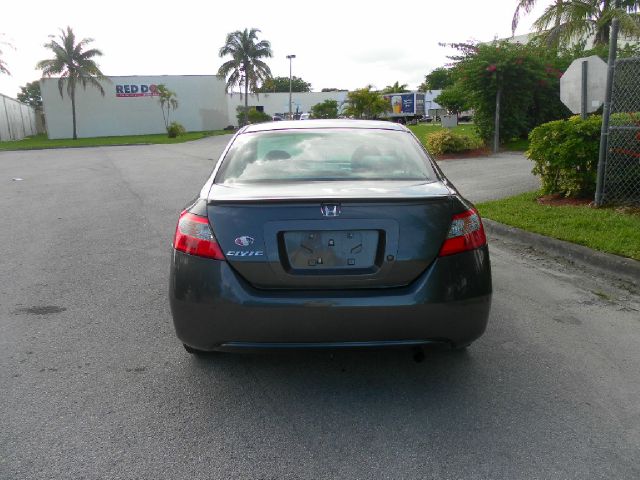 Honda Civic 2010 photo 2