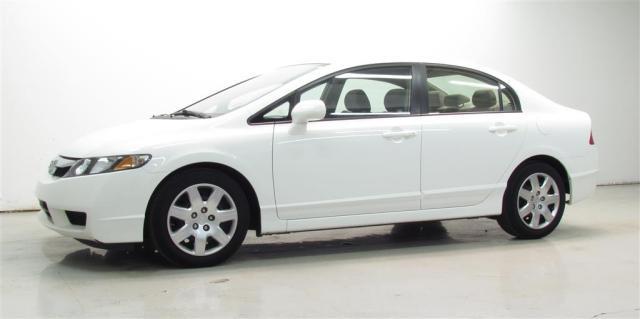 Honda Civic 2010 photo 1