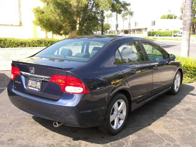 Honda Civic 2010 photo 4