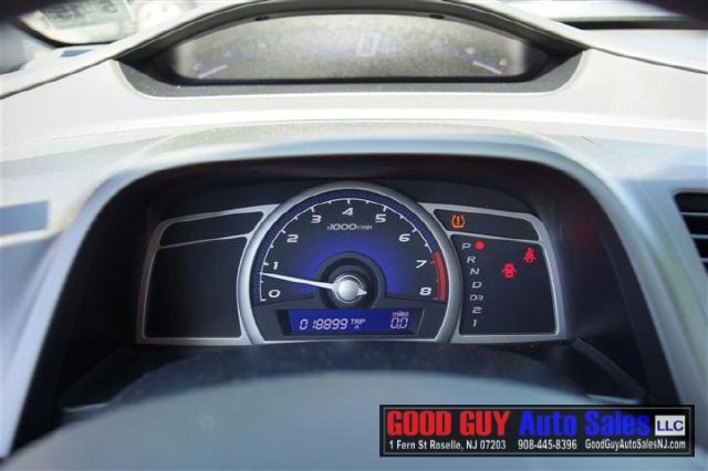 Honda Civic 2010 photo 32