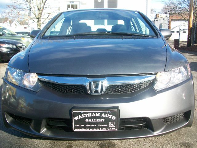 Honda Civic 2011 photo 2