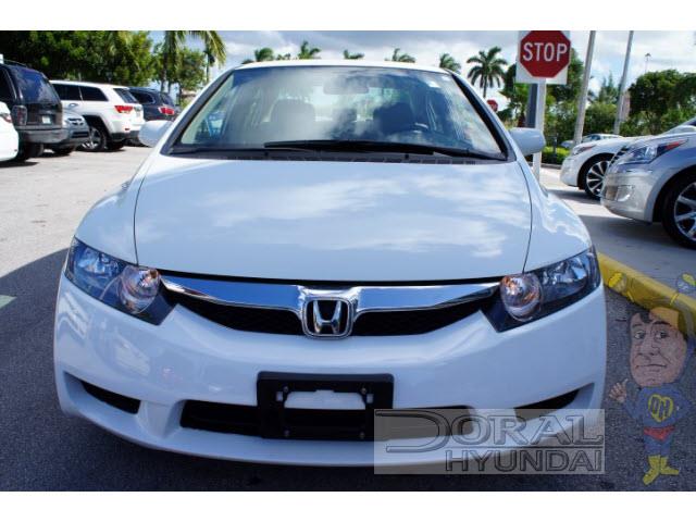 Honda Civic 2011 photo 1
