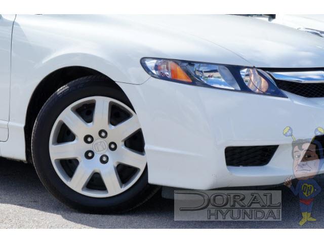 Honda Civic 2011 photo 3