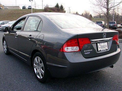 Honda Civic 2011 photo 3