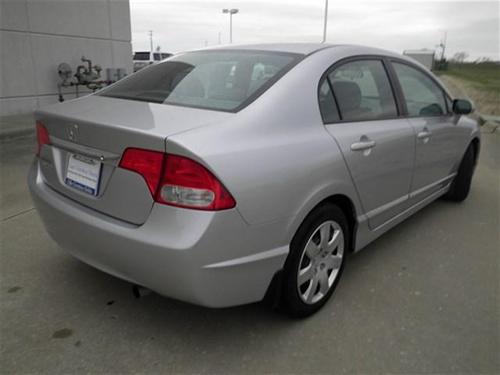 Honda Civic 2011 photo 2