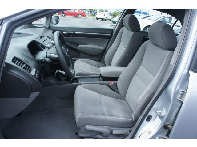 Honda Civic 2011 photo 2