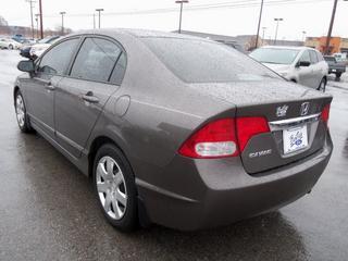 Honda Civic 2011 photo 2
