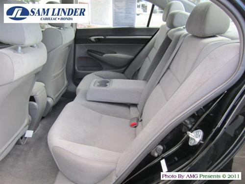Honda Civic 2011 photo 3
