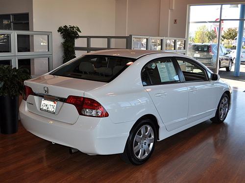 Honda Civic 2011 photo 2