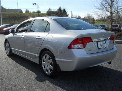 Honda Civic 2011 photo 3