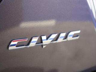 Honda Civic 2011 photo 2