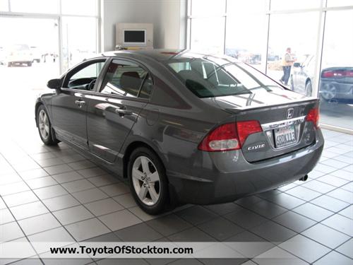 Honda Civic 2011 photo 4