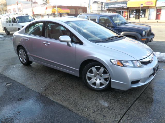 Honda Civic 2011 photo 2